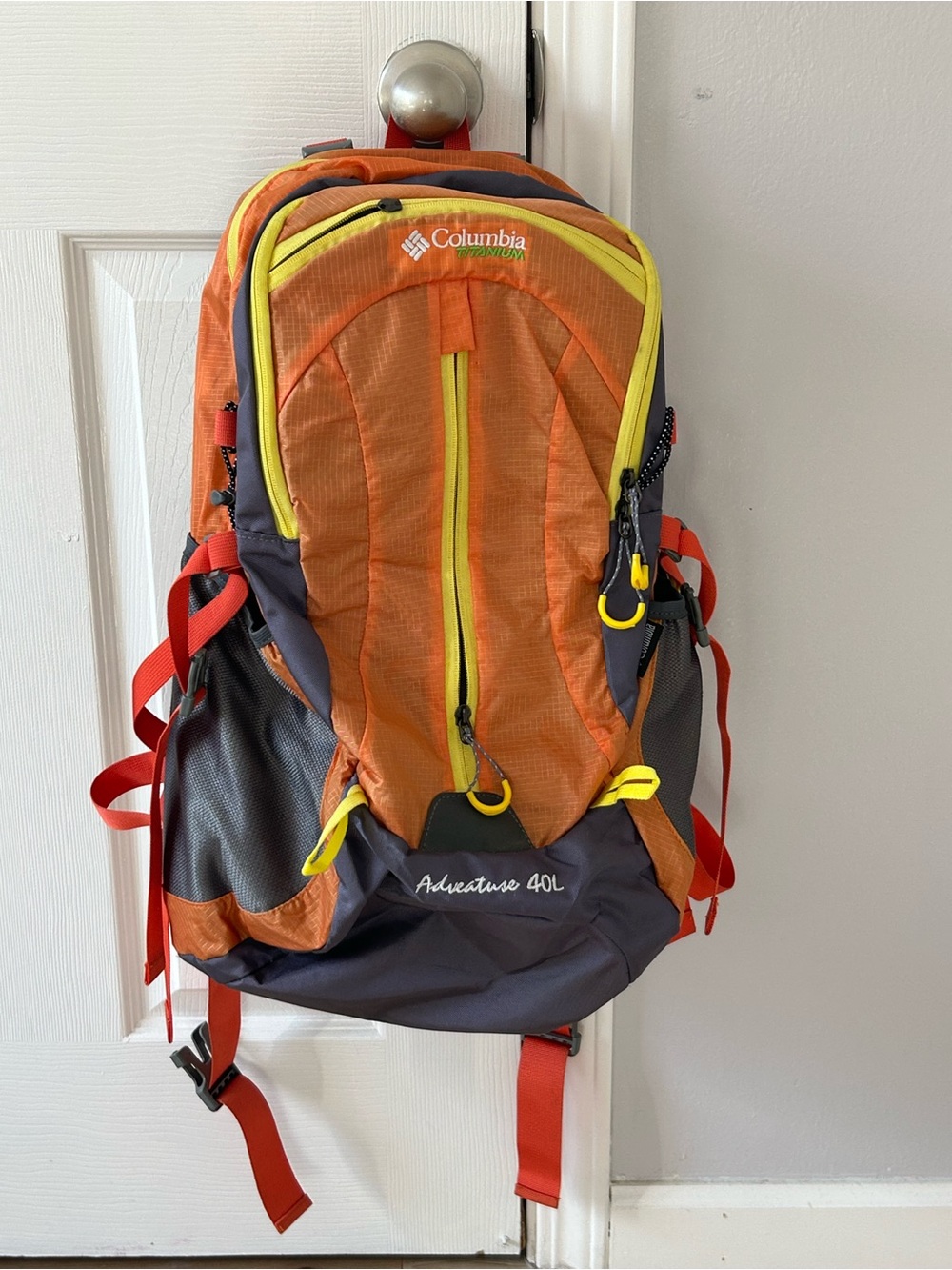 Columbia Unisex Titanium 40L Backpack in Orange, Yellow and Gray